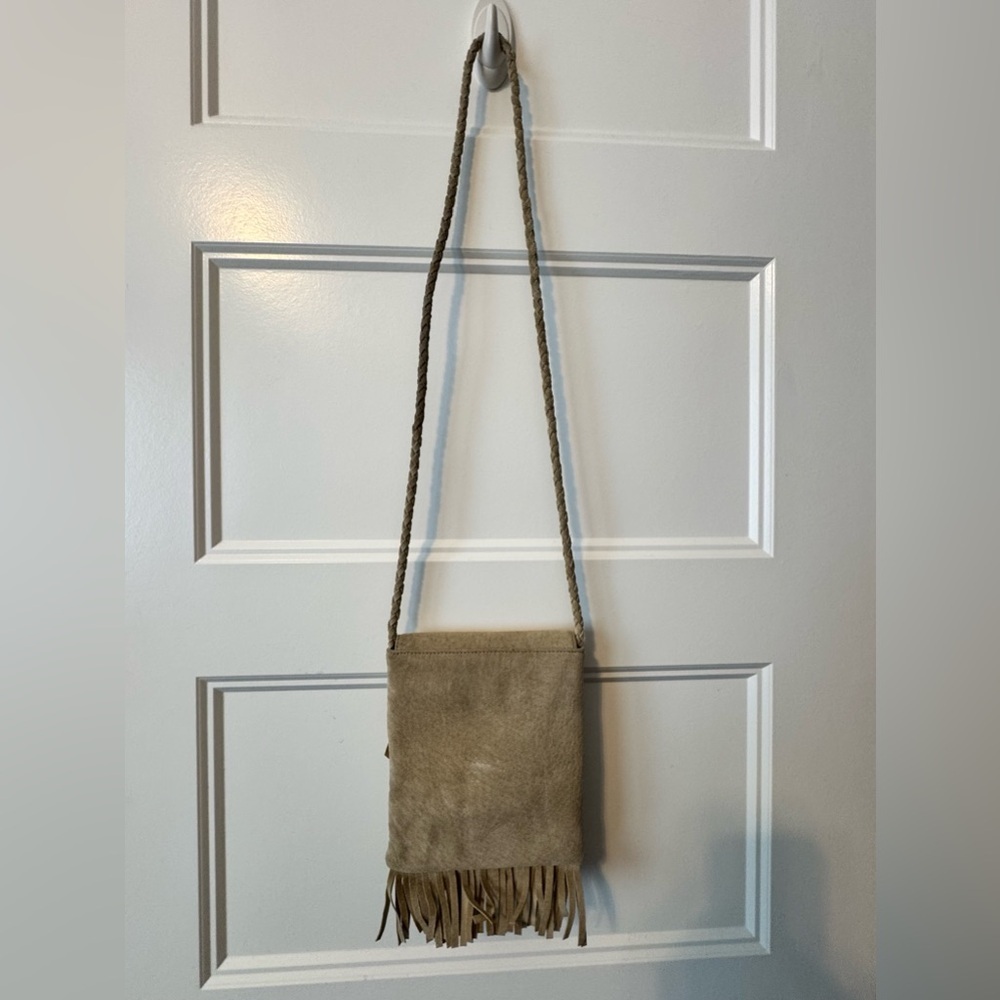 Vintage L.L. Bean Tan Suede Fringe Crossbody Bag Boho Western - Picture 8 of 10